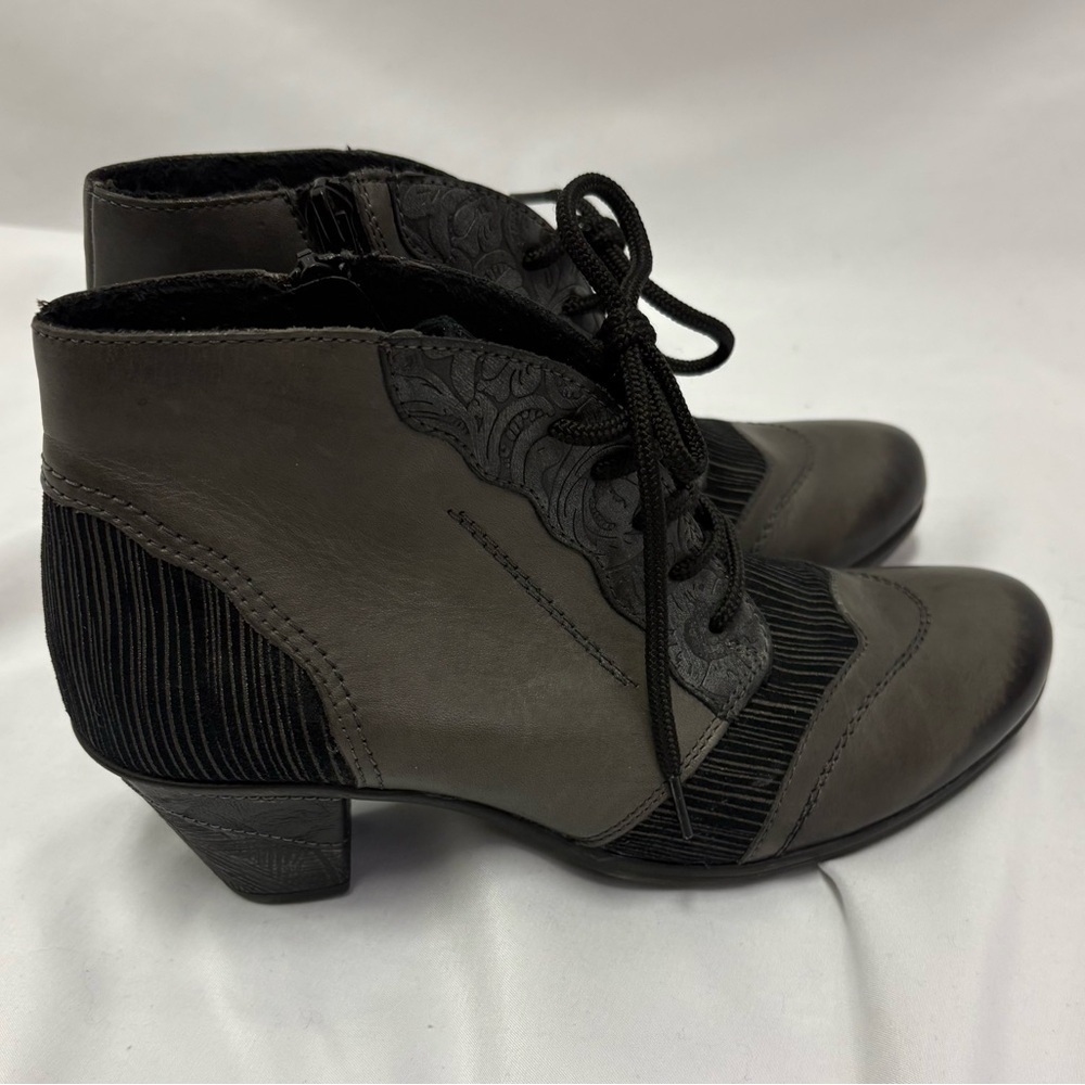 Remonte Cheyenne Leather Heeled Ankle Booties Lace Up Grey Whimsigoth Festival